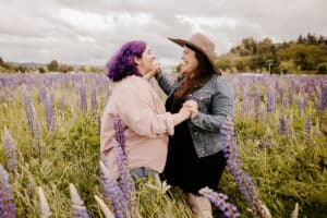 lupine fields seattle photographer lupine field session