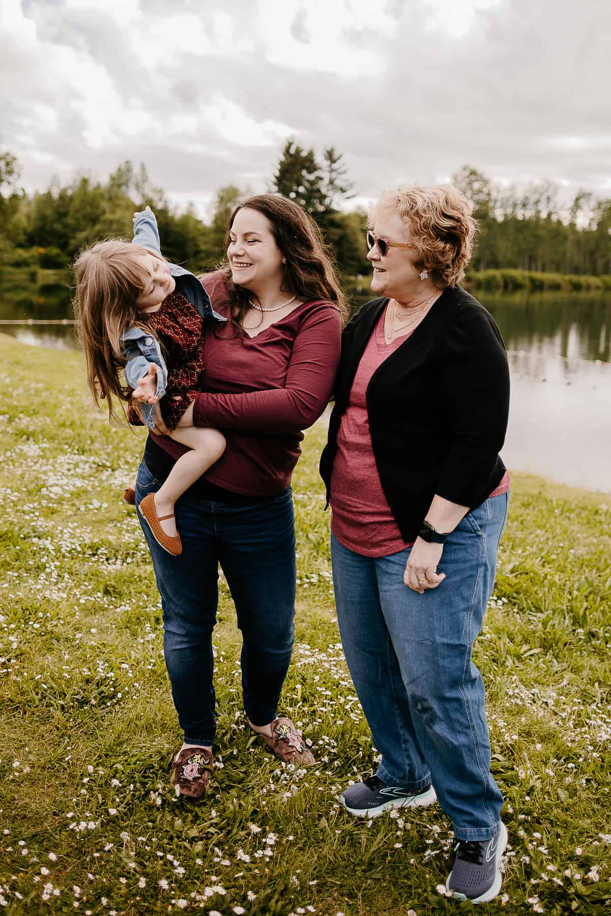 Kastle H Photography LLC -Handyside Family - Seattle Family Photographer - Gissberg Twin Lakes Marysville, WA