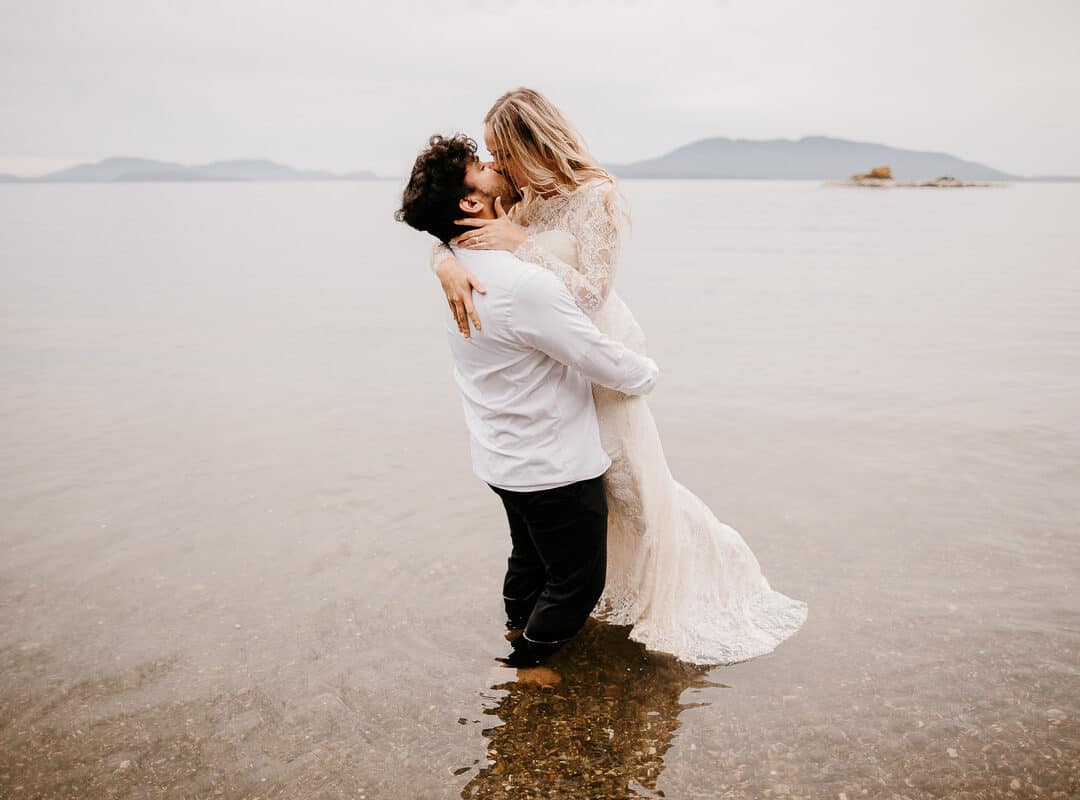 Daphnee and Isaiah’s Larabee State Park Anniversary Session