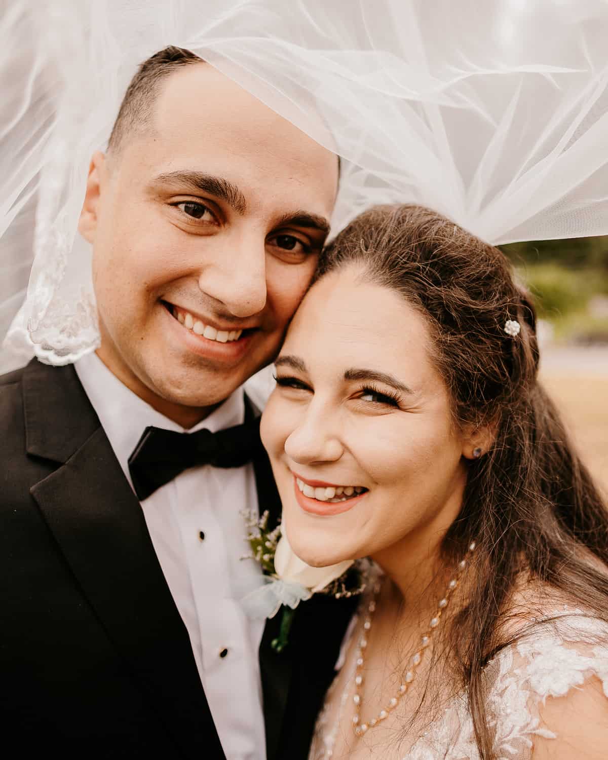 Washington Wedding Photographer. Kastle H Photography LLC. Amanda and Chad. St. Elizabeth Ann Seton Catholic Church Bothell, WA