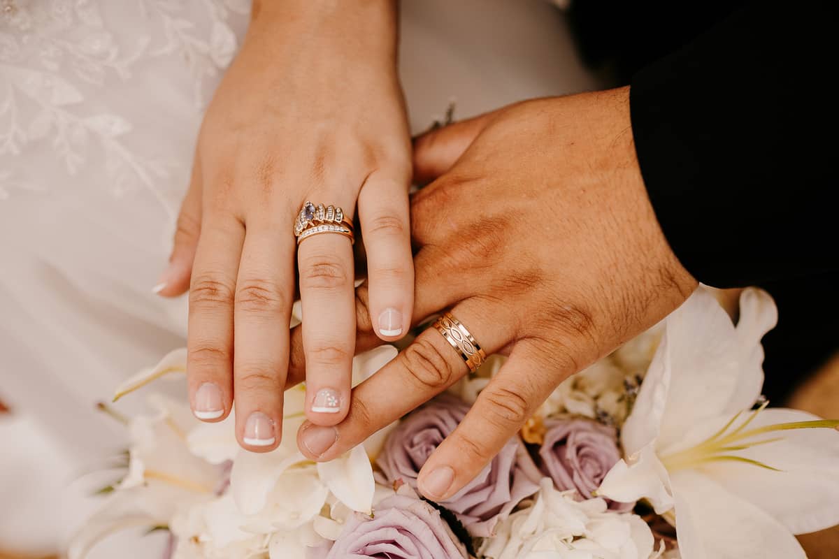 Washington Wedding Photographer. Kastle H Photography LLC. Amanda and Chad. St. Elizabeth Ann Seton Catholic Church Bothell, WA