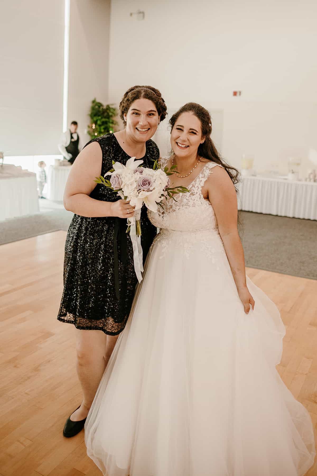 Washington Wedding Photographer. Kastle H Photography LLC. Amanda and Chad. St. Elizabeth Ann Seton Catholic Church Bothell, WA