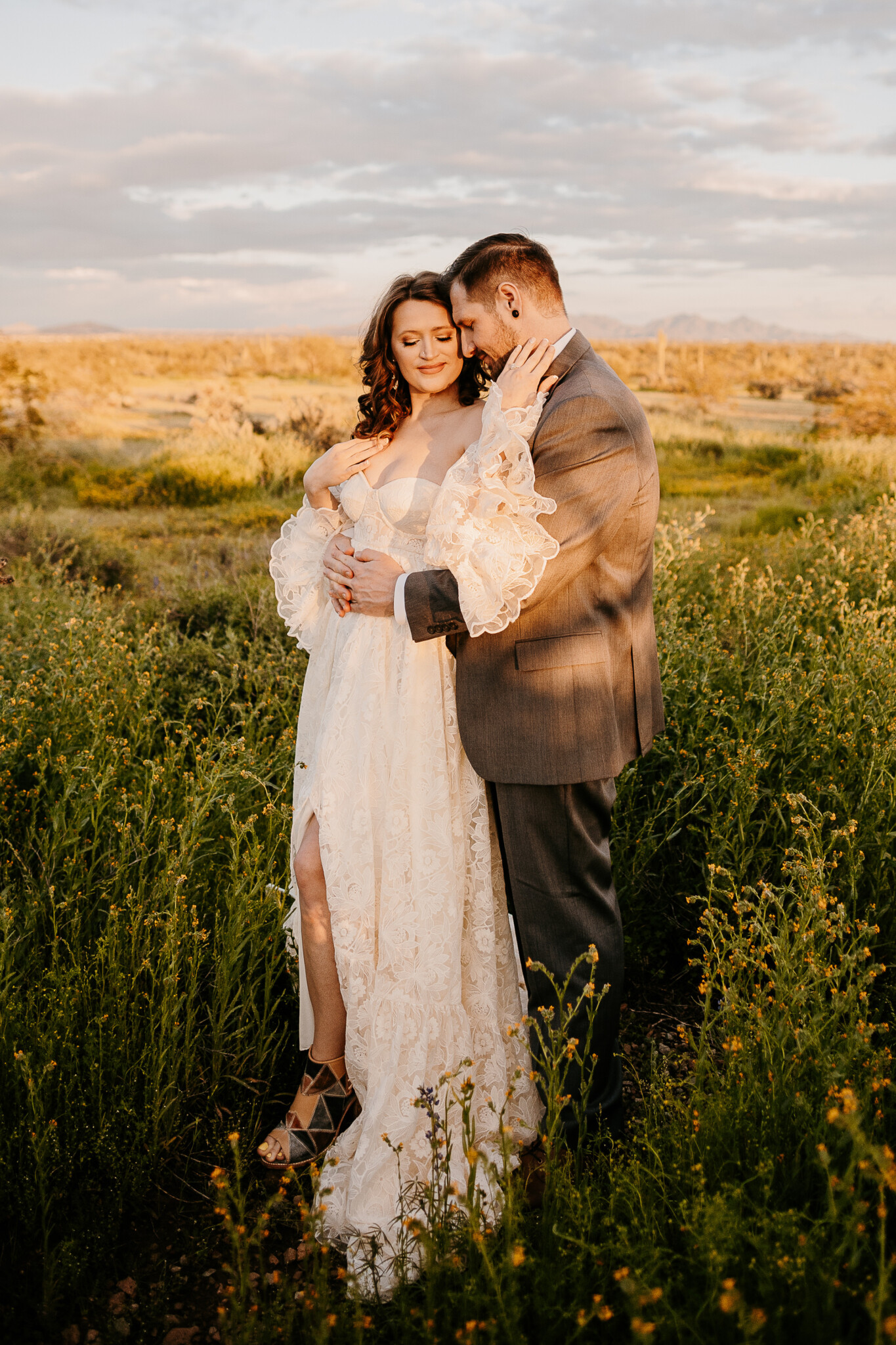 Arizona Elopement Photographer. Kastle H Photography LLC. Kasandra and Tyler. Apache Wash Trailhead Phoenix, Arizona