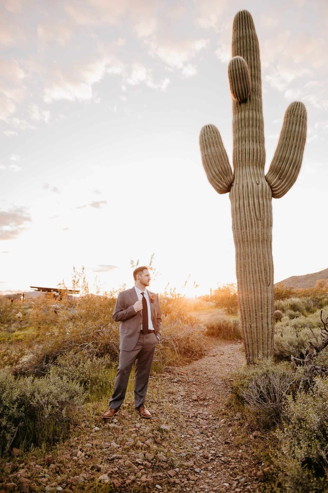 Arizona Elopement Photographer. Kastle H Photography LLC. Kasandra and Tyler. Apache Wash Trailhead Phoenix, Arizona