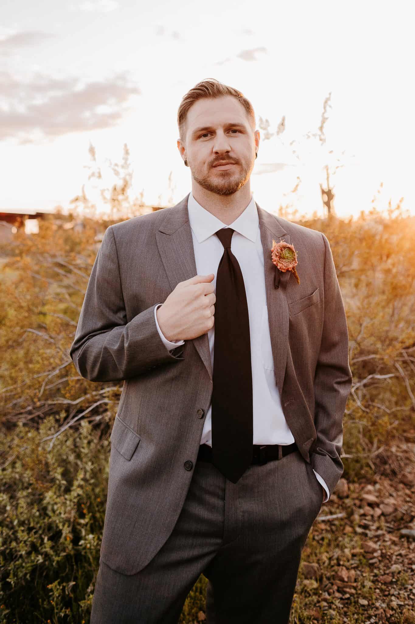 Arizona Elopement Photographer. Kastle H Photography LLC. Kasandra and Tyler. Apache Wash Trailhead Phoenix, Arizona