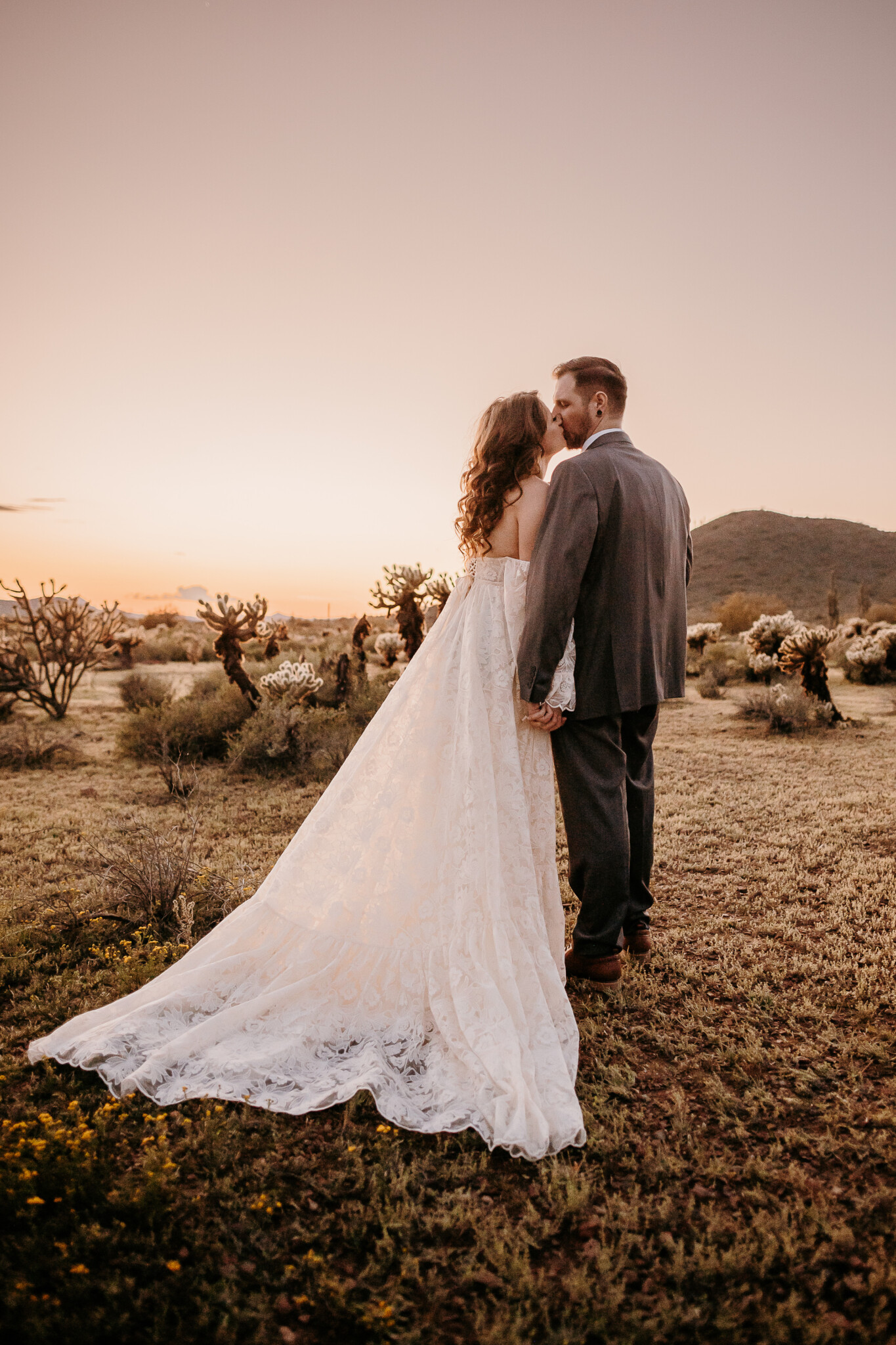 Arizona Elopement Photographer. Kastle H Photography LLC. Kasandra and Tyler. Apache Wash Trailhead Phoenix, Arizona