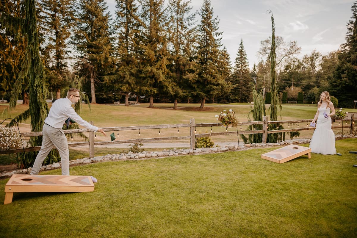 Monroe Washington Wedding Photographer. Kastle H Photography LLC. Kathryn and Sergei. Blue Boy West Golf Course