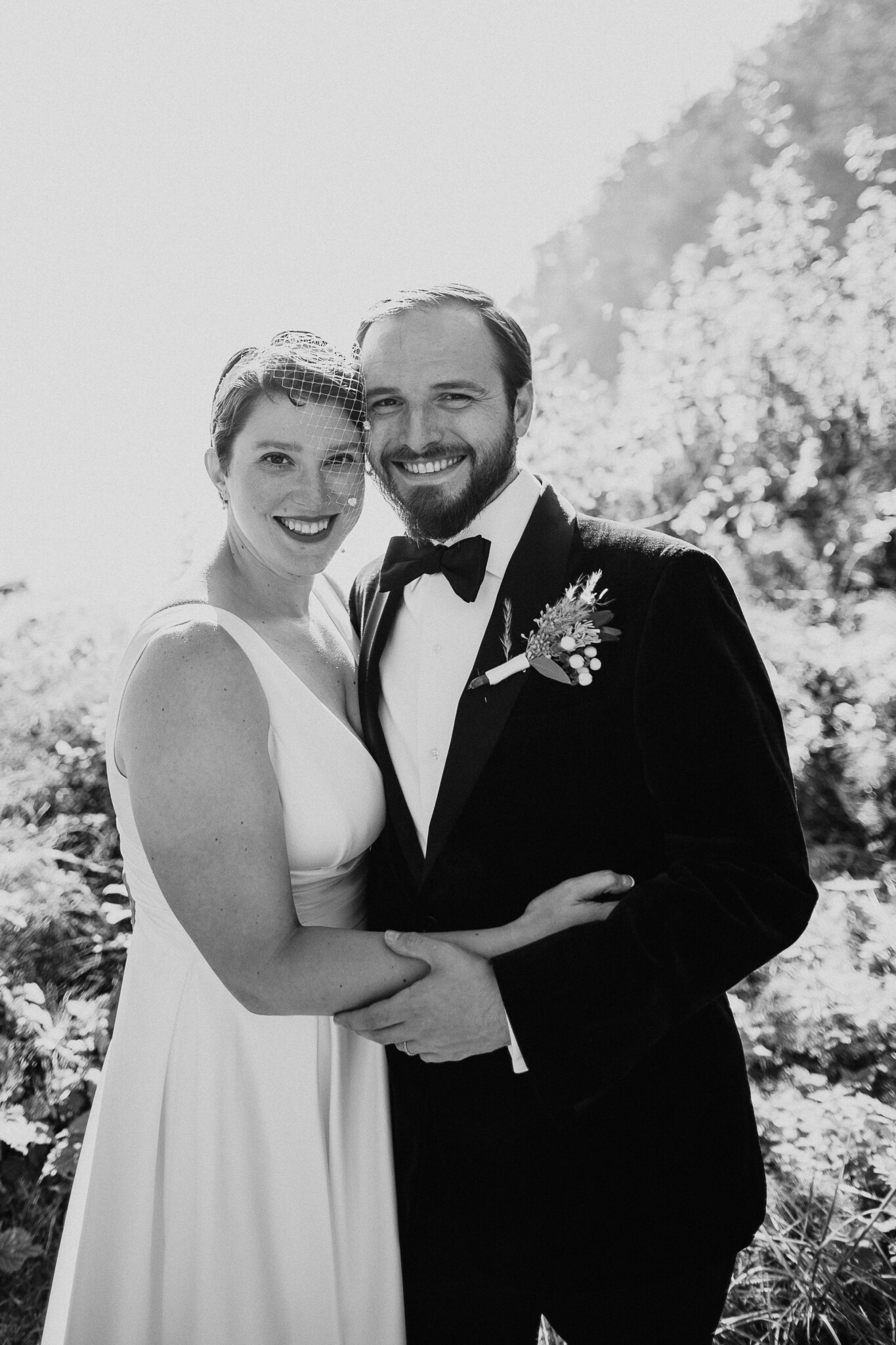 Oak Harbor Elopement Photographer. Kastle H Photography LLC. Maris and Aaron. Bowman Bay Oak Harbor, WA