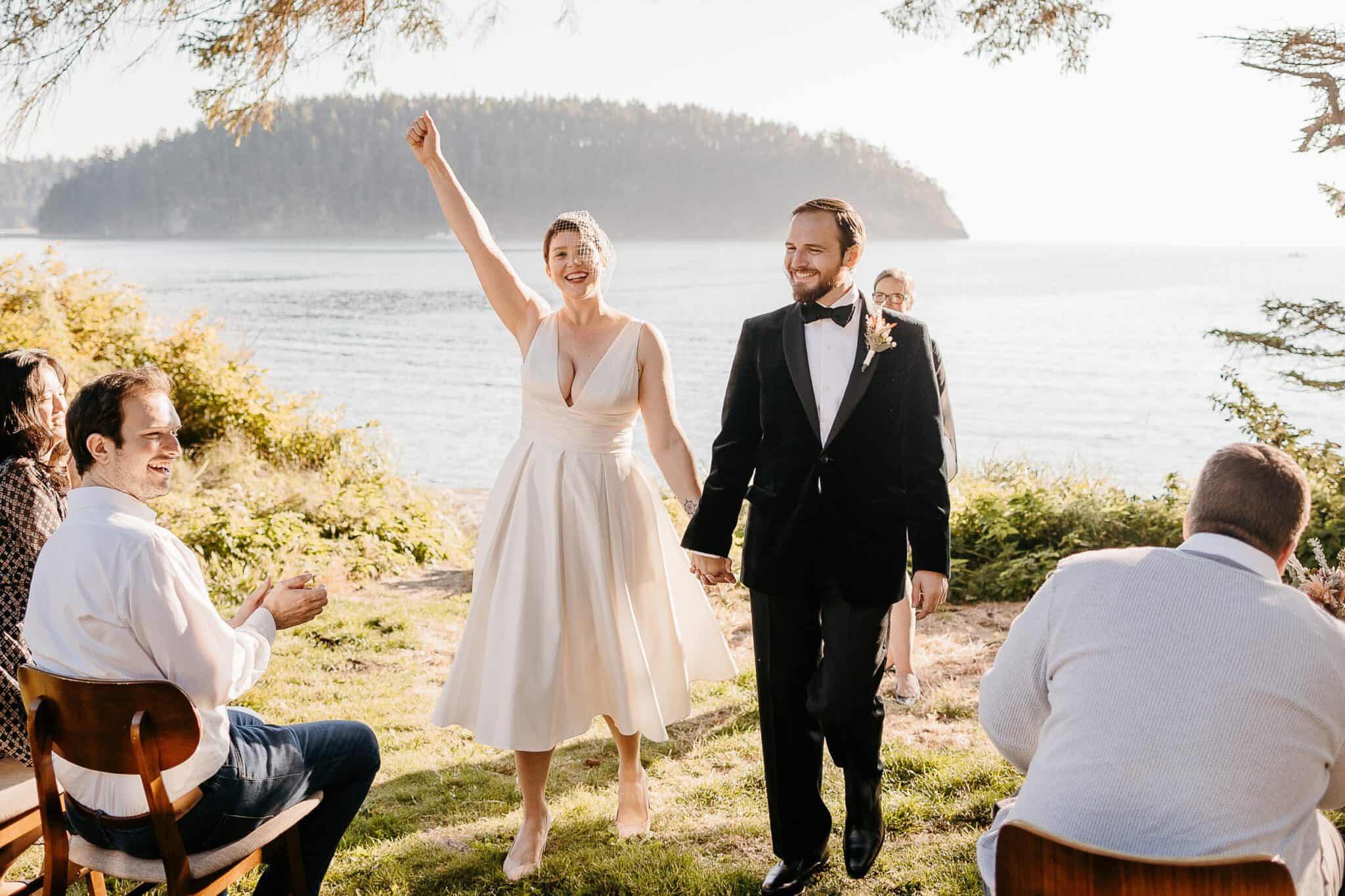 Oak Harbor Elopement Photographer. Kastle H Photography LLC. Maris and Aaron. Bowman Bay Oak Harbor, WA