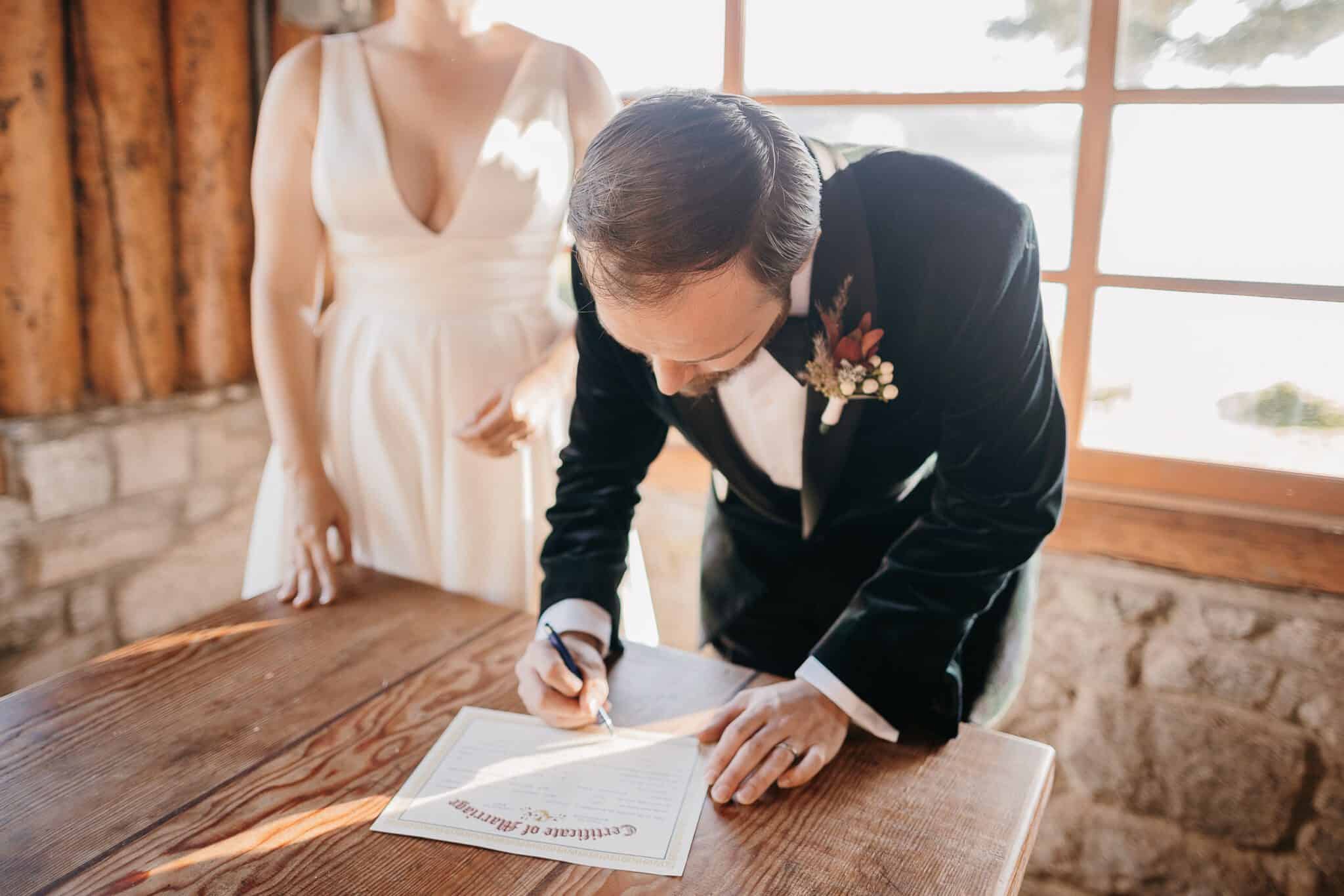 Oak Harbor Elopement Photographer. Kastle H Photography LLC. Maris and Aaron. Bowman Bay Oak Harbor, WA